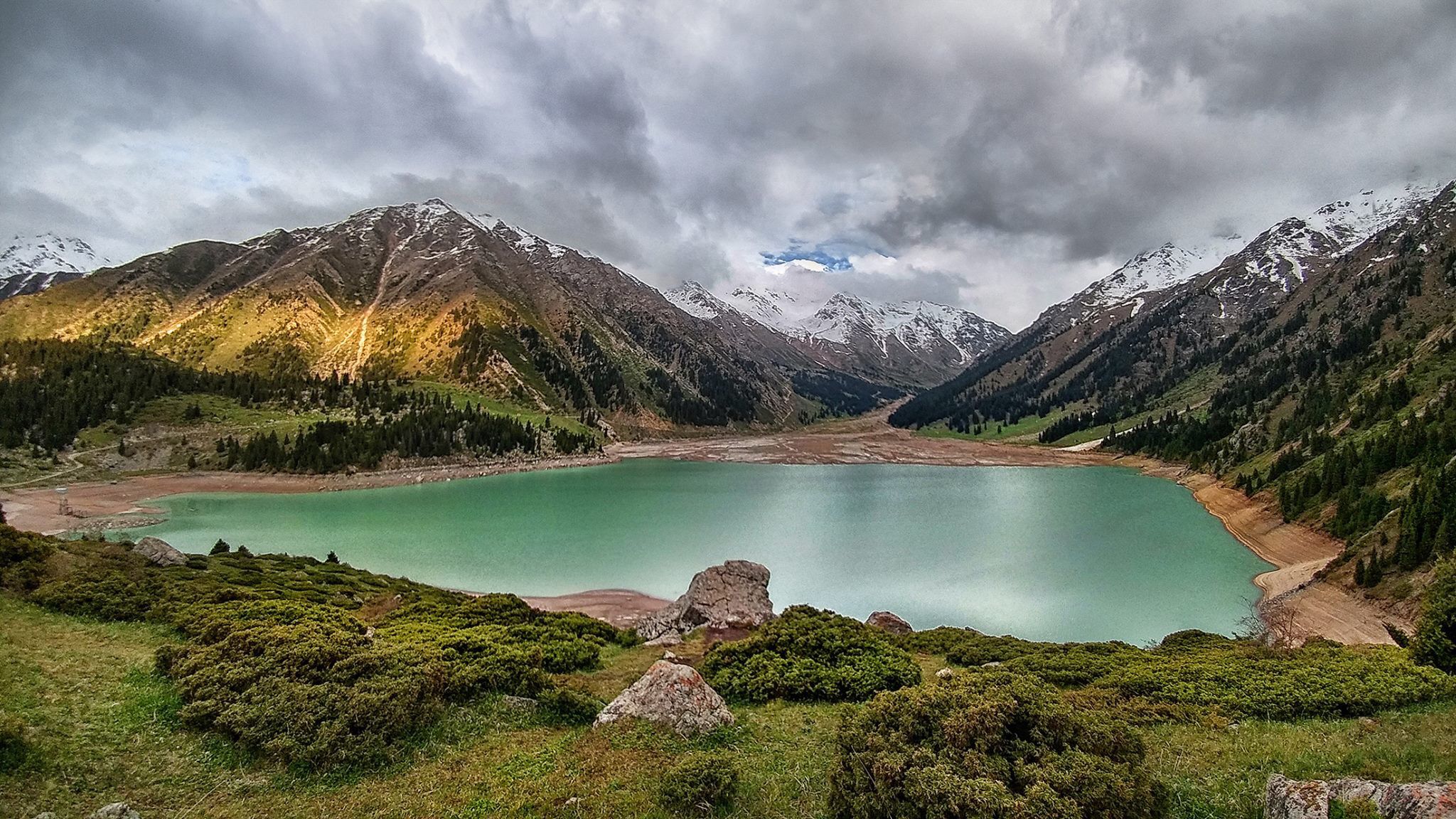 big-almaty-lake-02