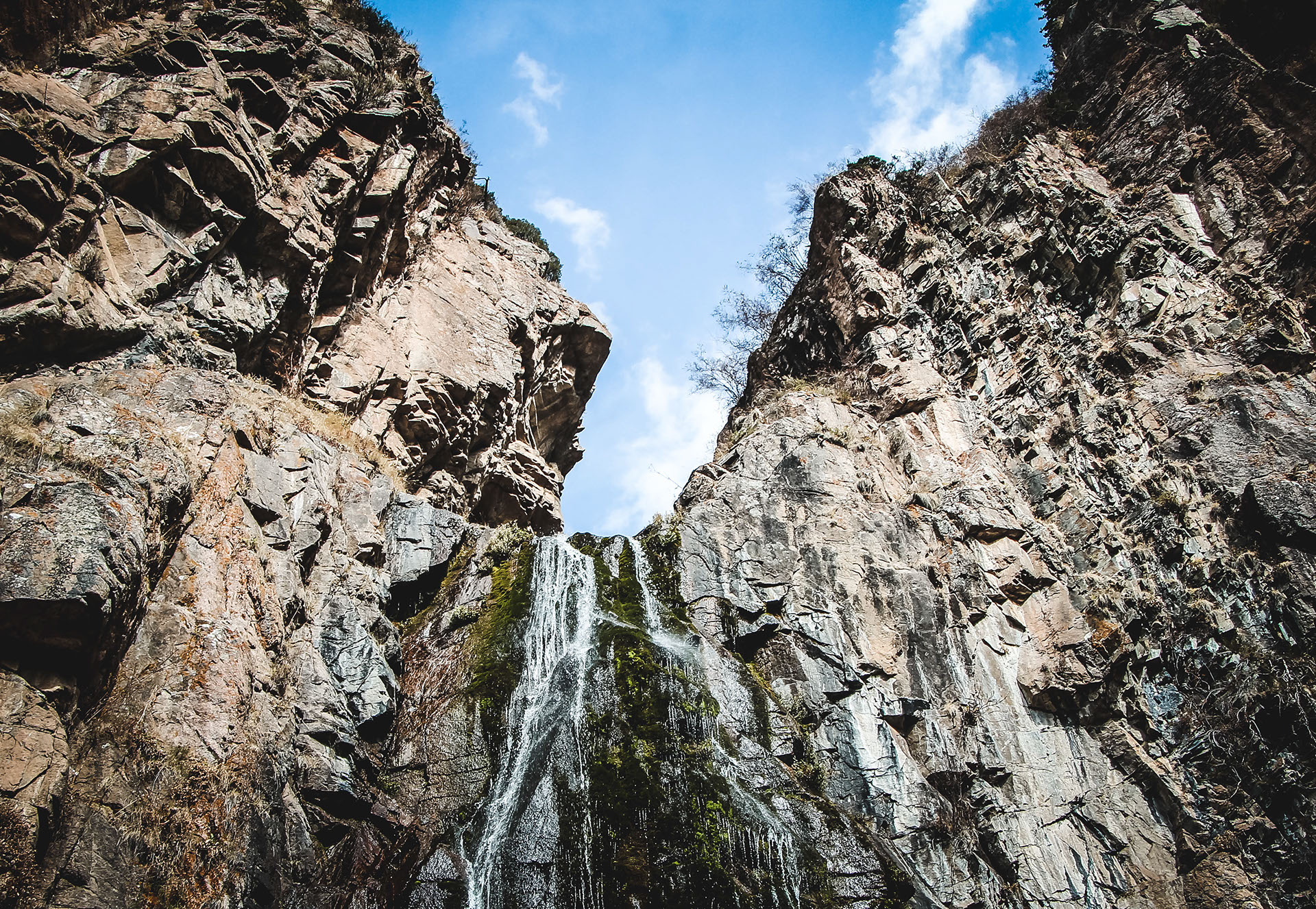 butakov-waterfall-04