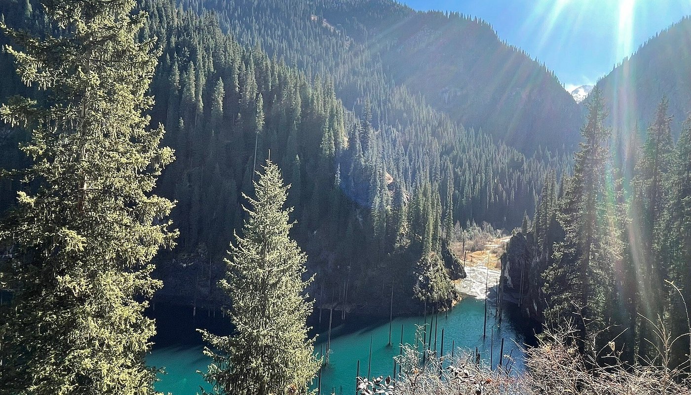 kaindy-lake-03