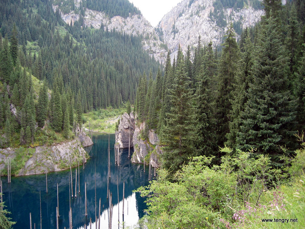 kaindy-lake-12