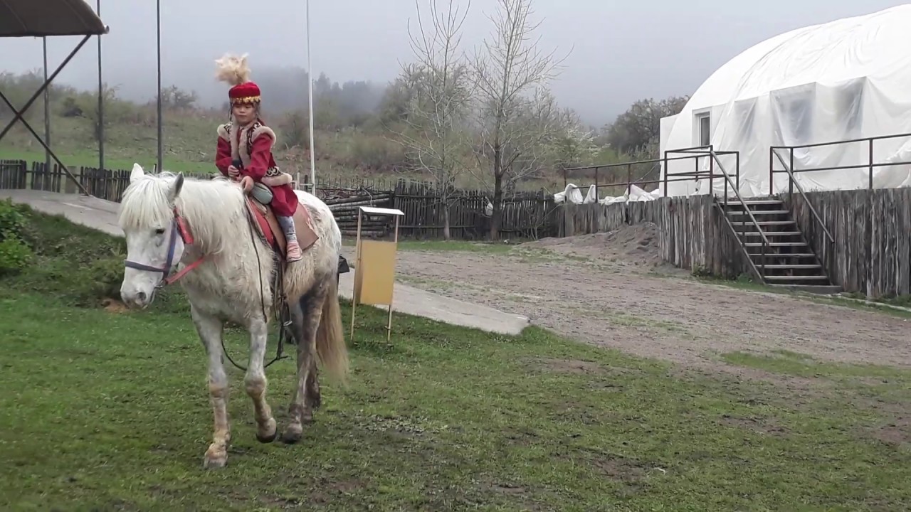nomad-ethno-village-03