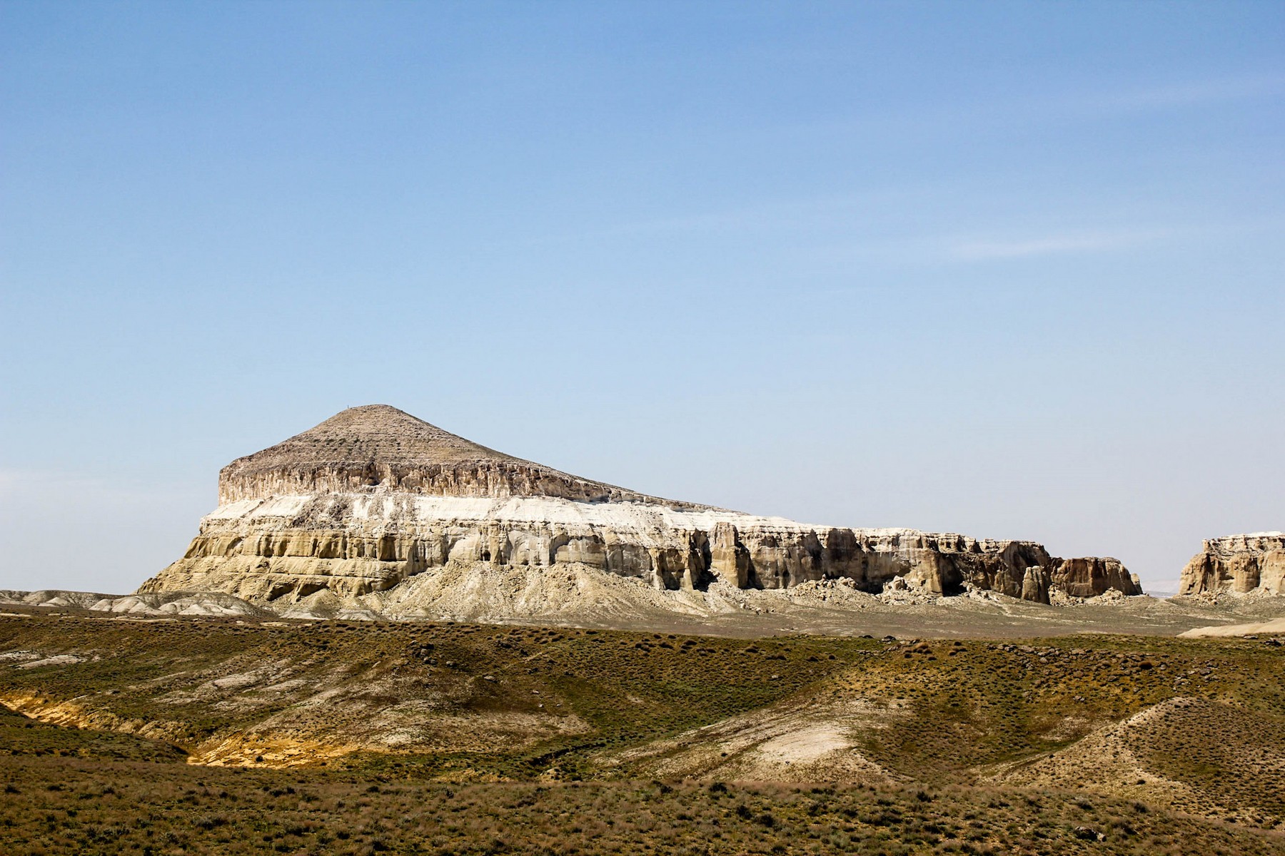 sherkala-mountain-02