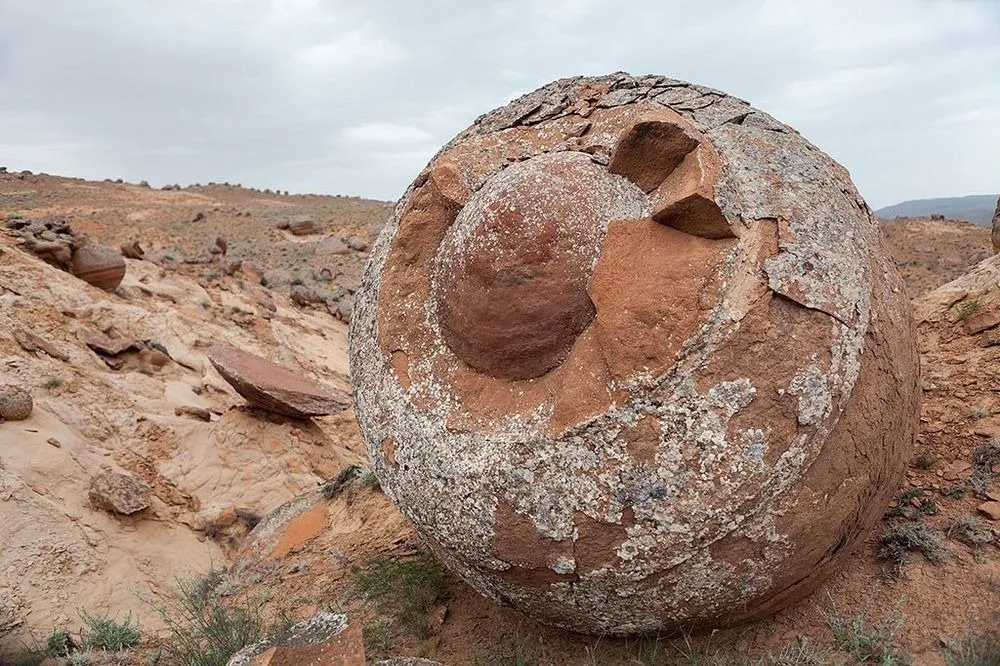 torysh-valley-of-balls-08