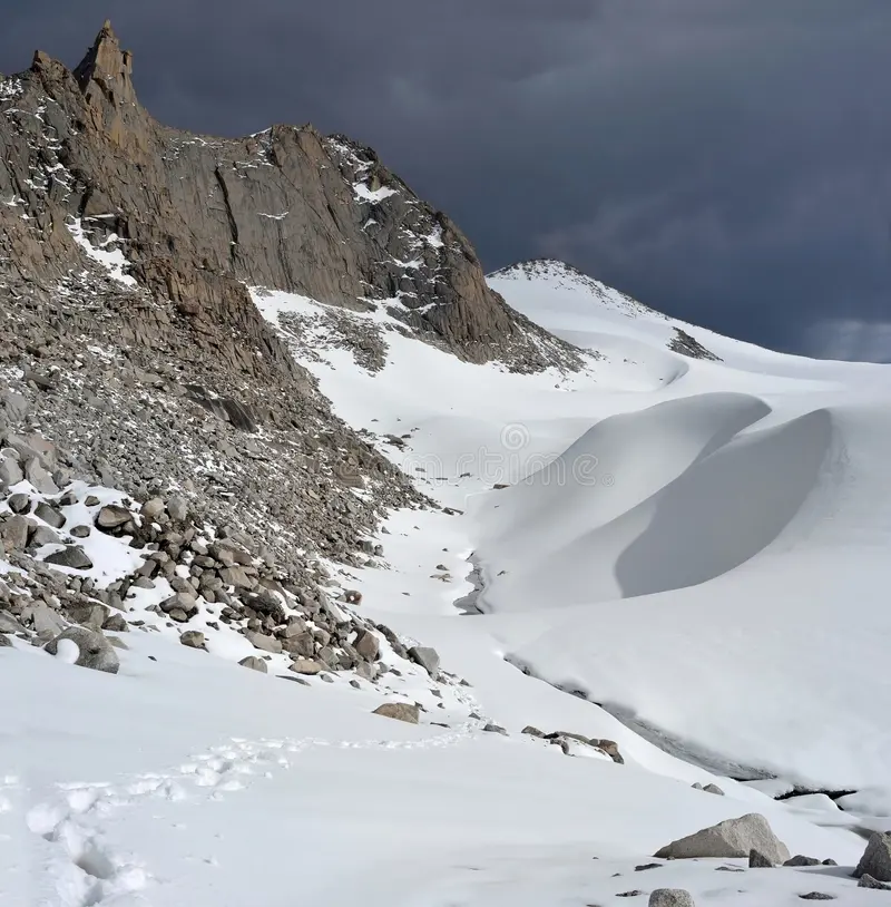 tian-shan-mountains-19