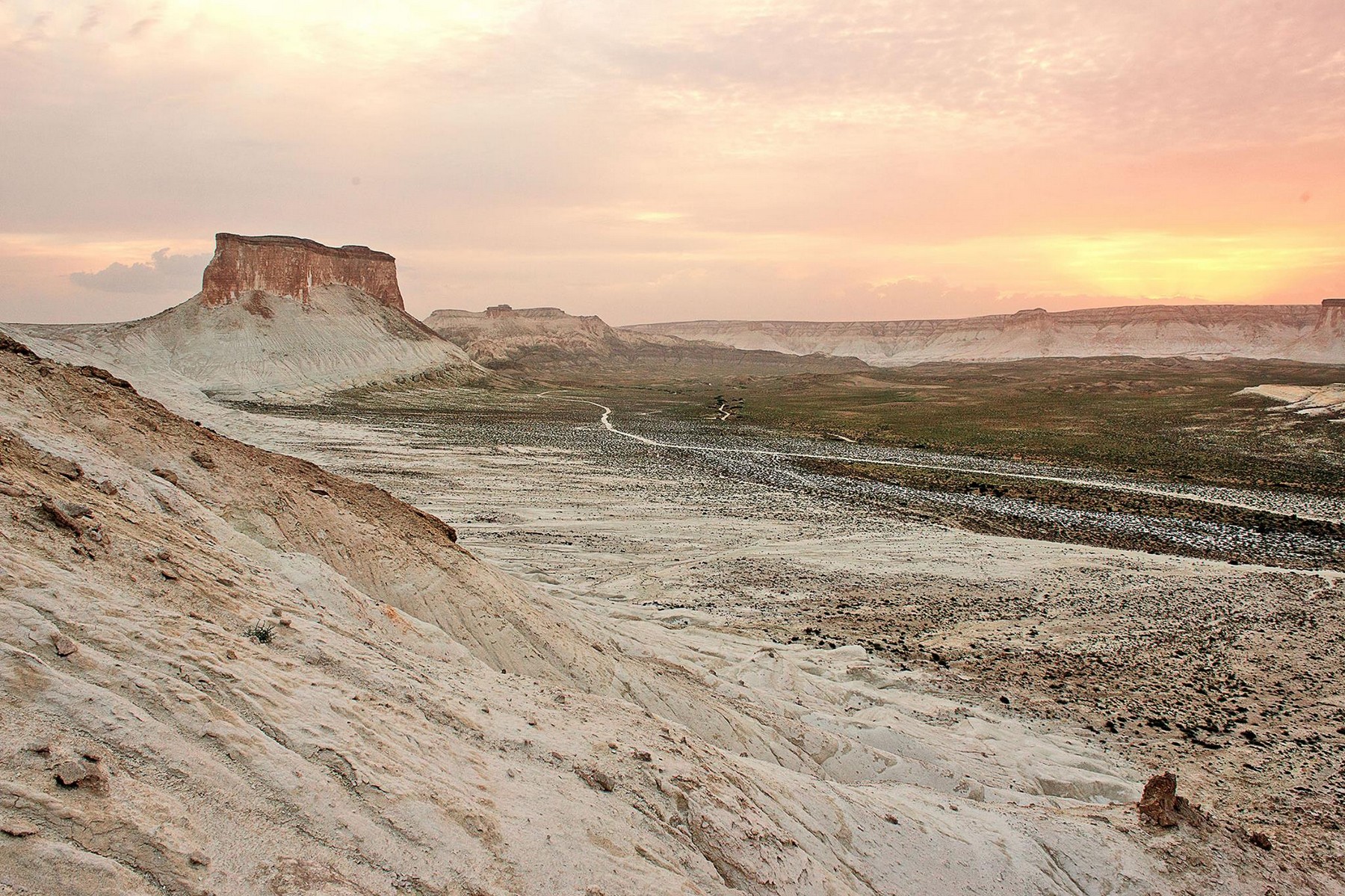 ustyurt-plateau-02