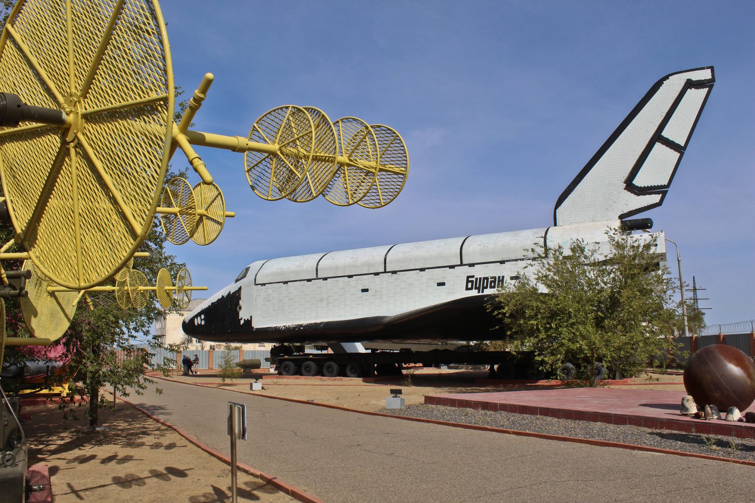 baikonur-cosmodrome-01