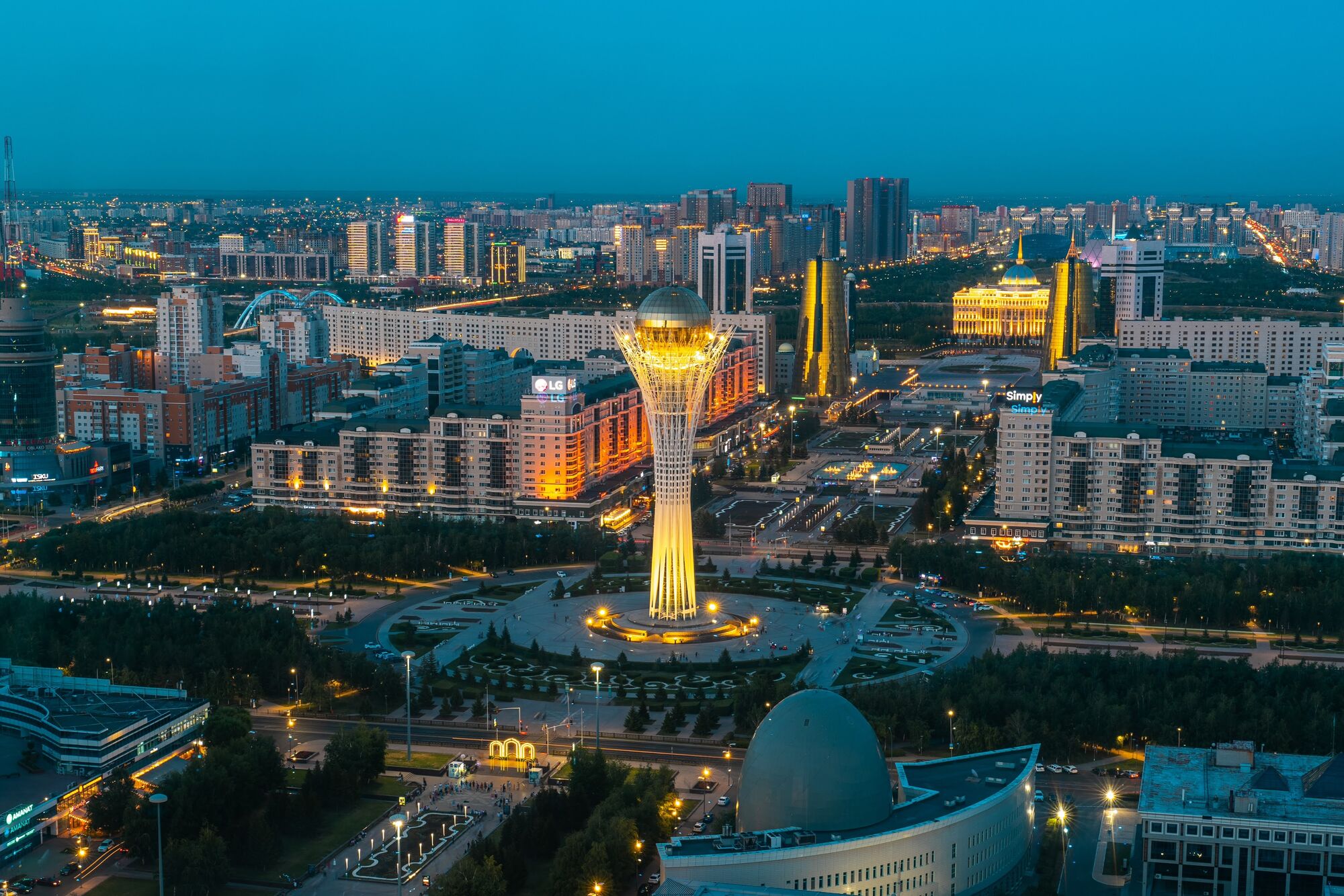 baiterek-tower-01