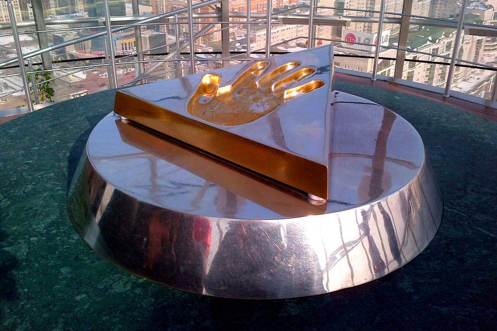 baiterek-tower-07