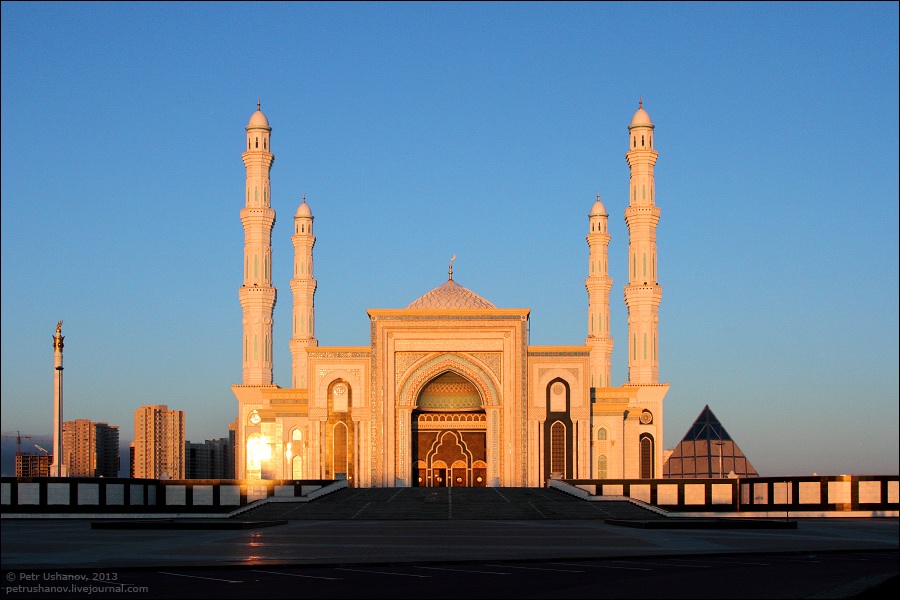 hazrat-sultan-mosque-08