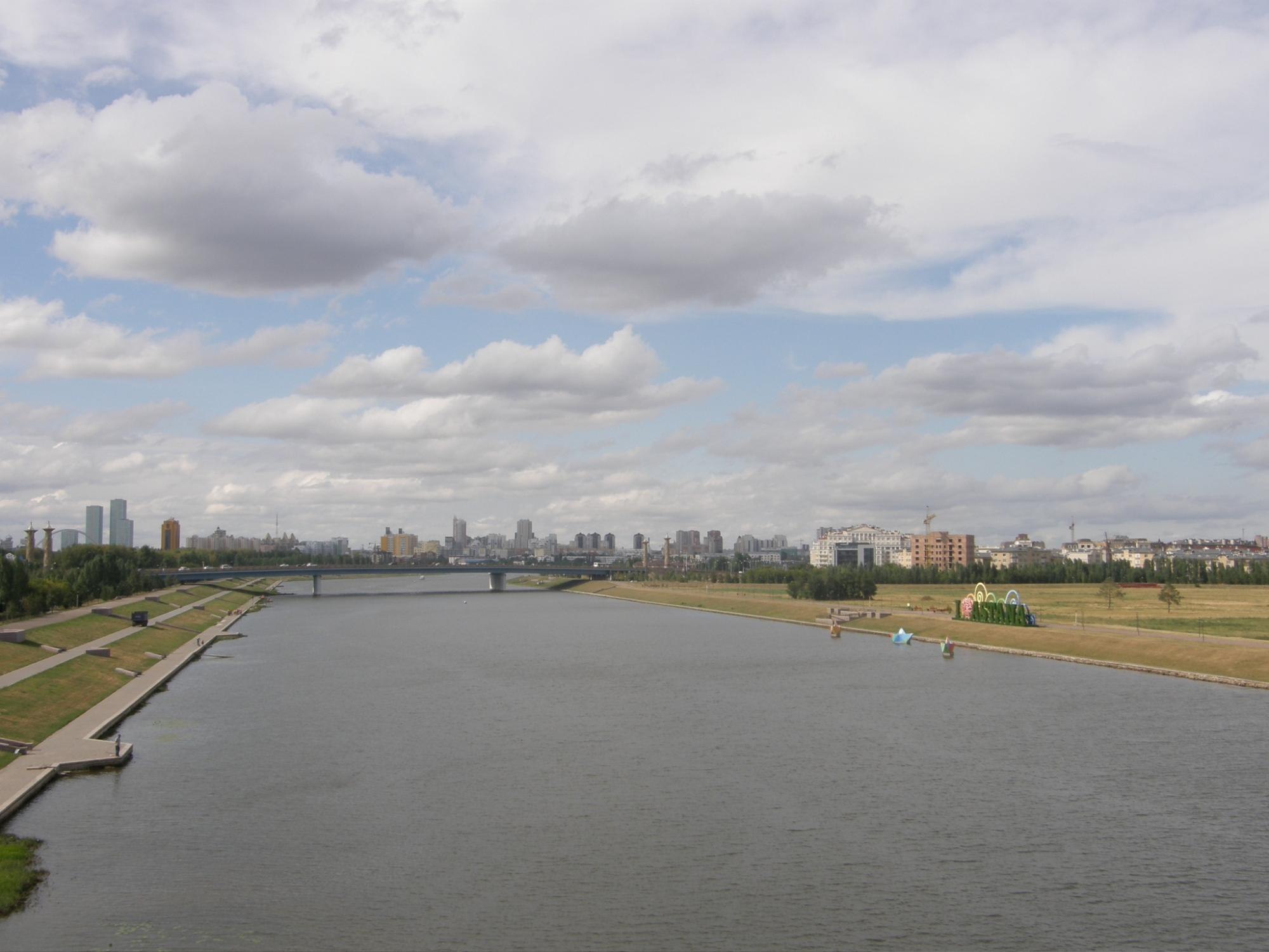 ishim-river-promenade-02