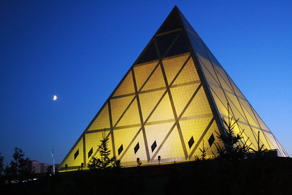 palace-of-peace-and-reconciliation-06