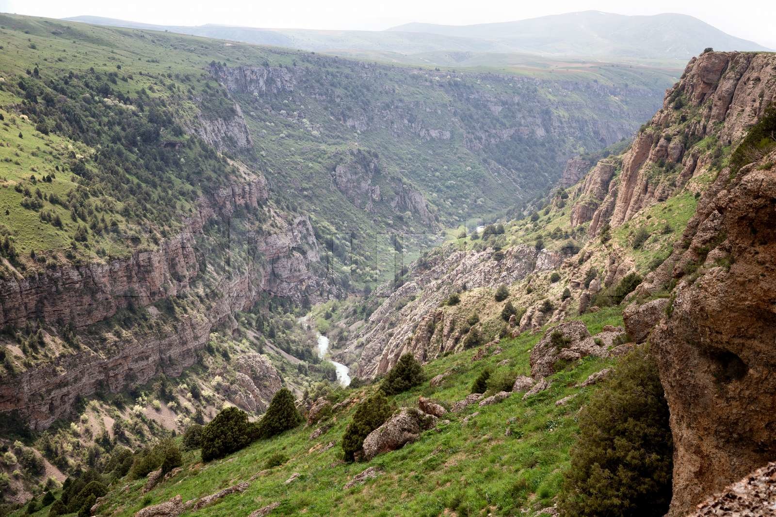 aksu-canyon-01