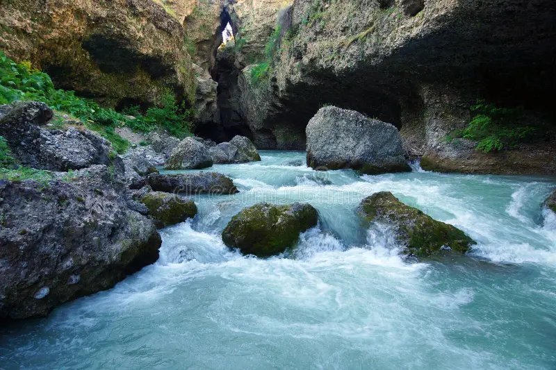 aksu-canyon-08