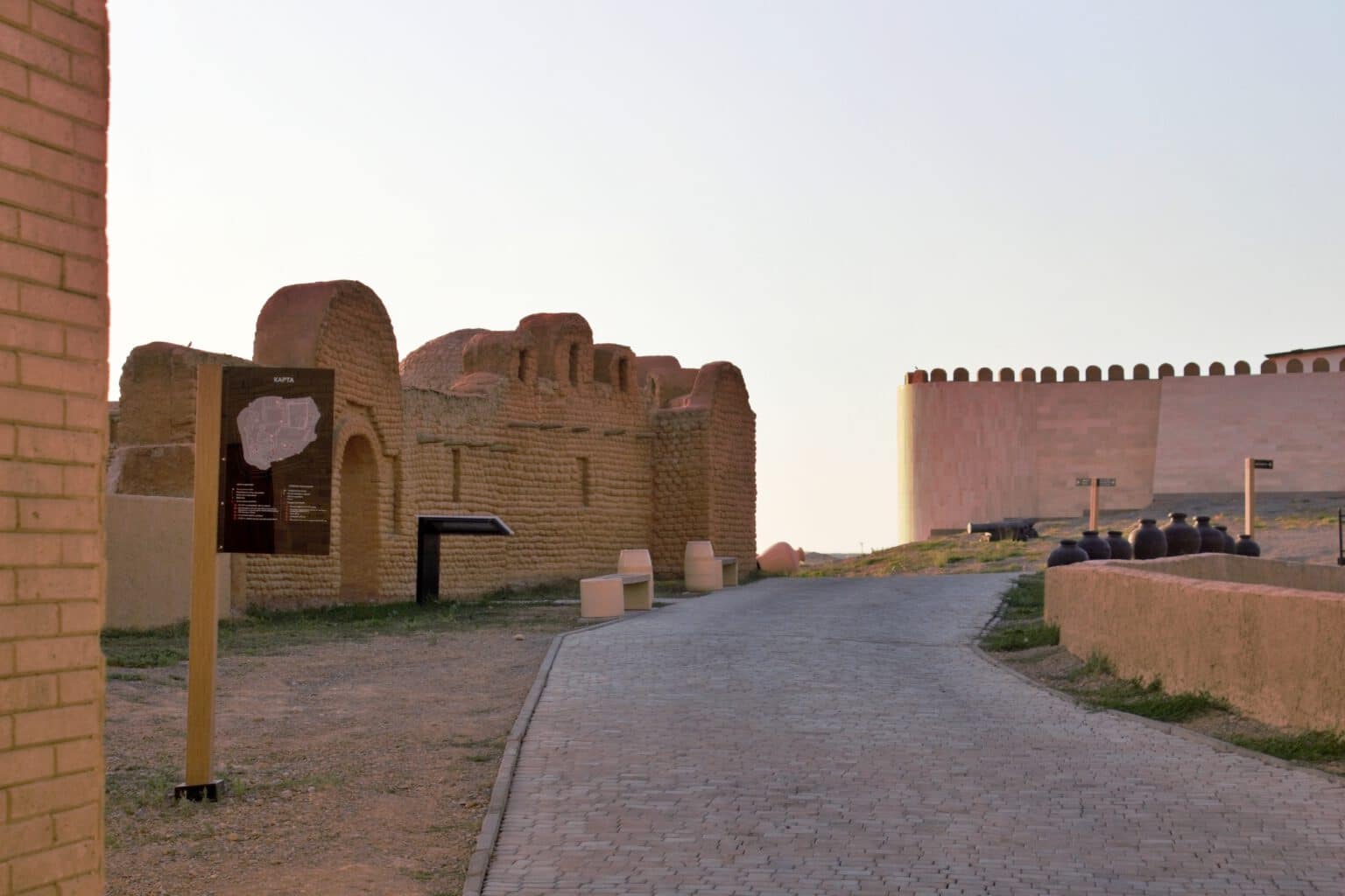 citadel-of-shymkent-01