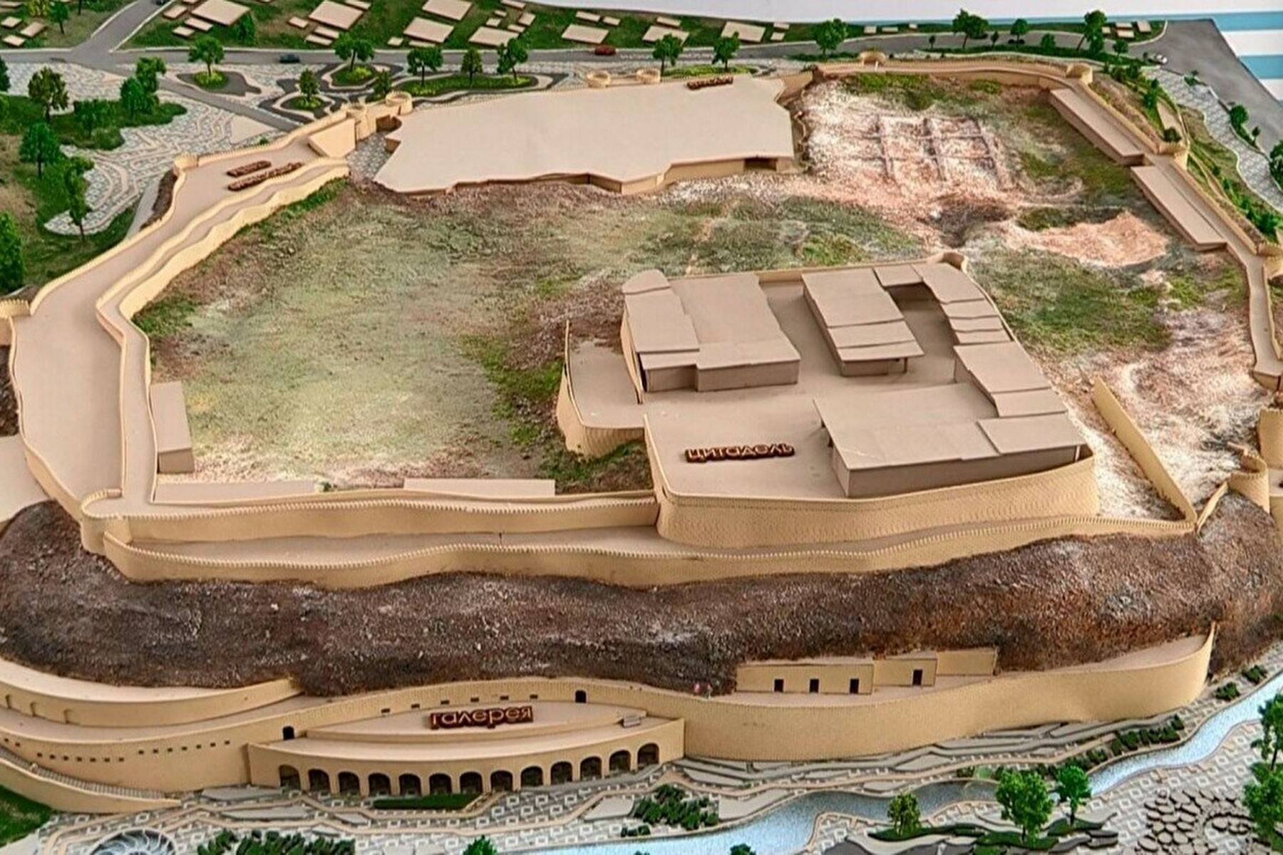 citadel-of-shymkent-03