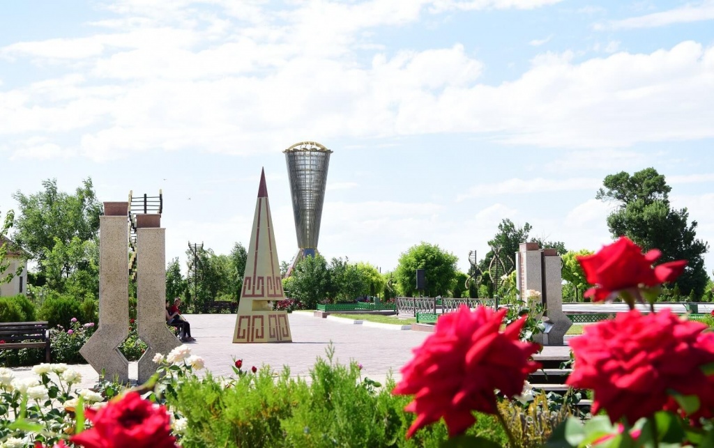 independence-park-shymkent-02