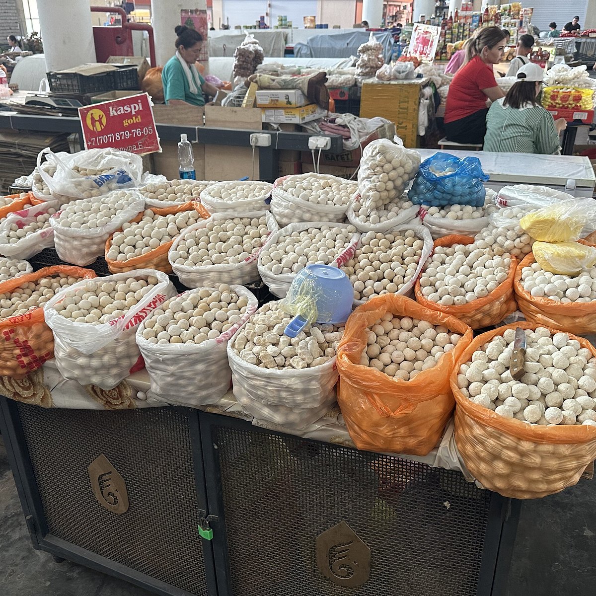 qyrgy-bazar-02