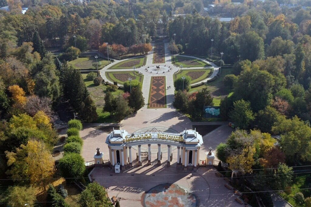 almaty-central-park-14