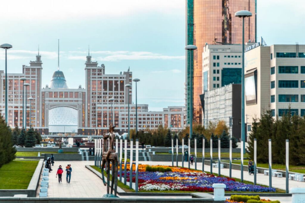 nurzhol-boulevard-11