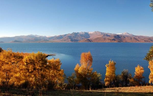 markakol-lake-18