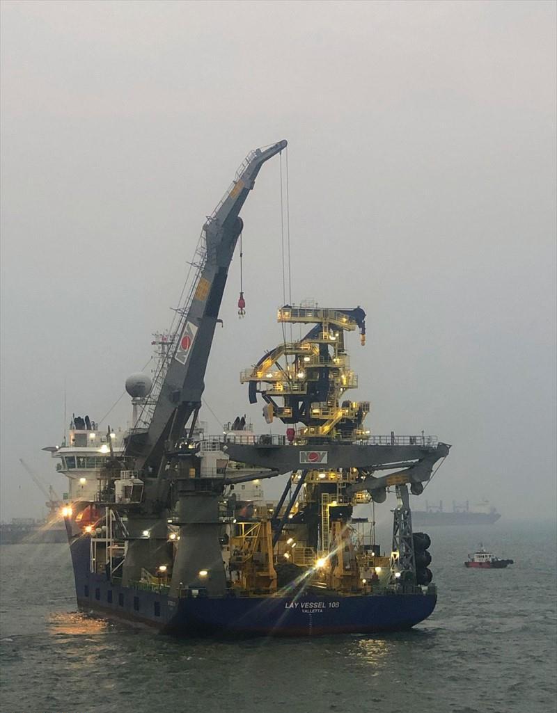 Subsea Navigation for Pipelay Vessel LV 108