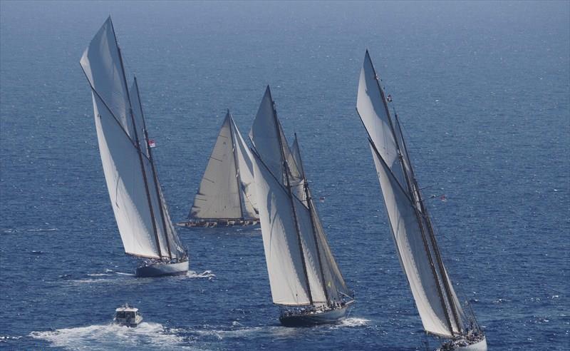 ELENA OF LONDON - Vesseljoin