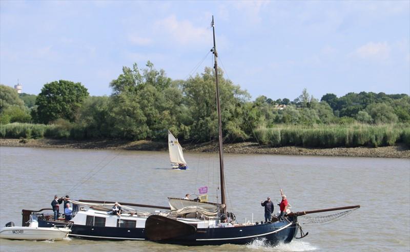 NOOIT VOLMAAKT Vesseljoin