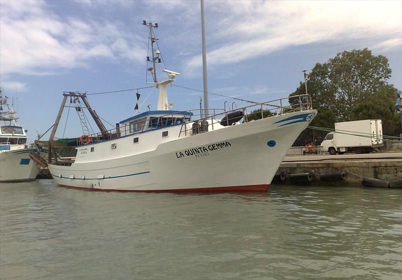 LA QUINTA GEMMA Vesseljoin