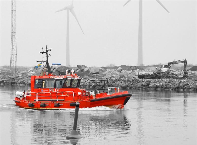 PILOT 750 SE - Vesseljoin