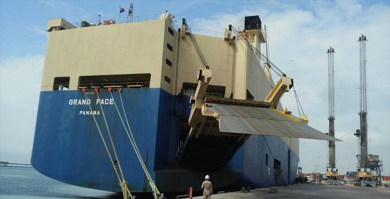 Ship GRAND MASTER II (Landing Craft) Registered in Panama - Vessel details,  Current position and Voyage information - IMO 9829588, MMSI 372089000, Call  Sign HO8525