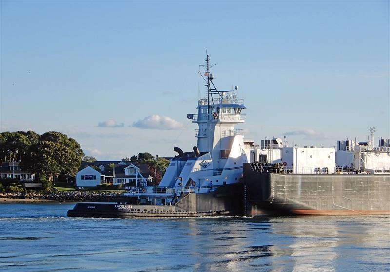 LINCOLN SEA (Tug) -  IMO:9219006 | Ship