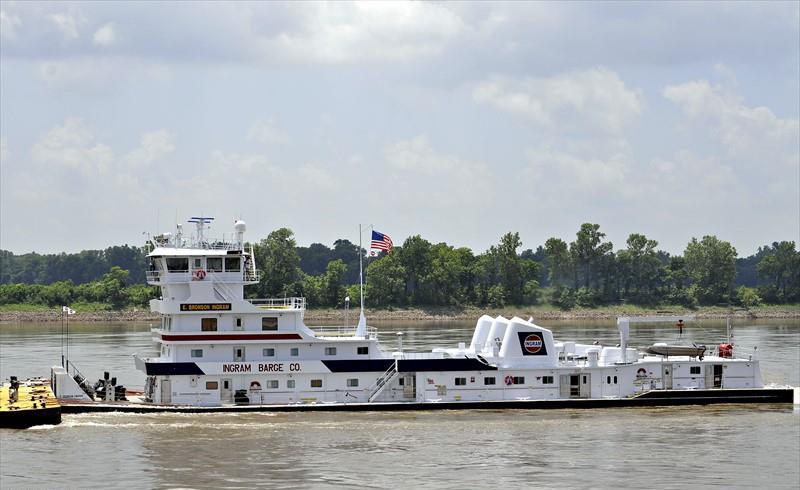 E BRONSON INGRAM Vesseljoin