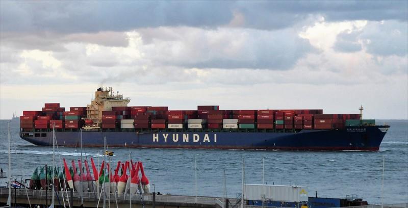 HYUNDAI DYNASTY Vesseljoin