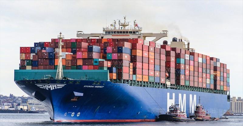 Hyundai respect vessel