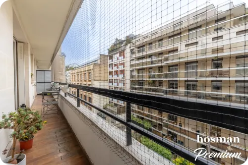 vente appartement de 93.0 m² à paris