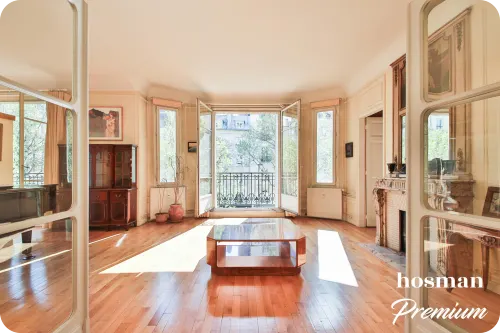 vente appartement de 166.0 m² à paris