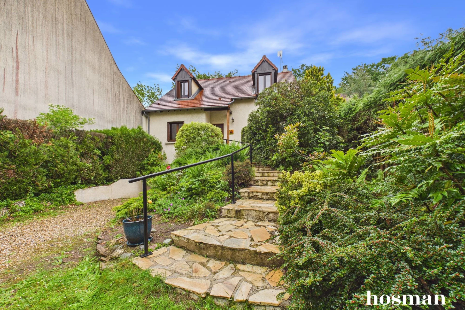 Maison de 136.0 m² à Orgeval