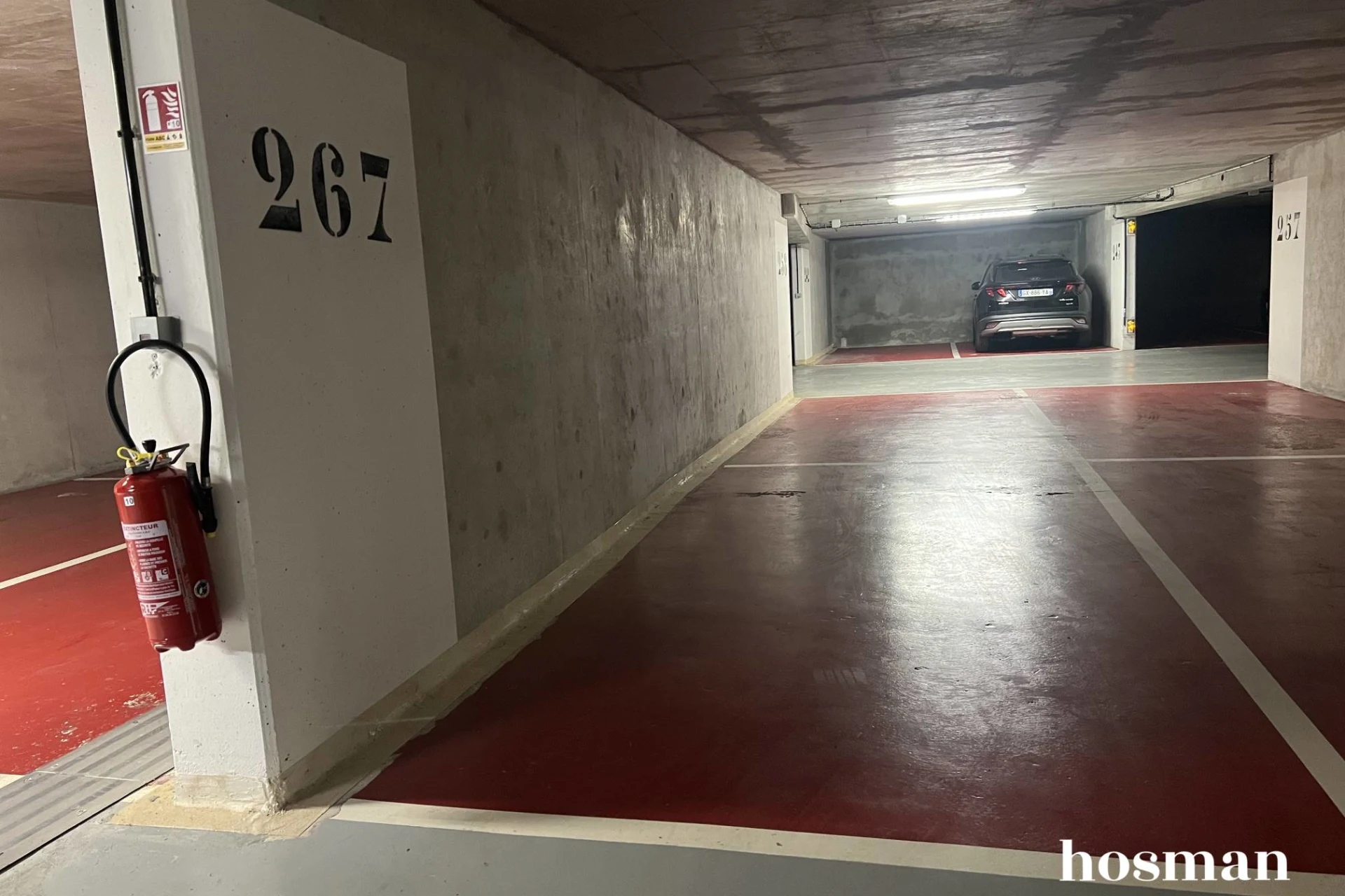 Parking de 15.0 m² à Issy-Les-Moulineaux