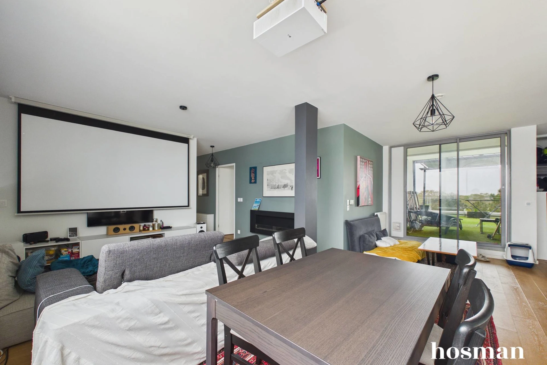 Appartement de 107.0 m² à Bordeaux