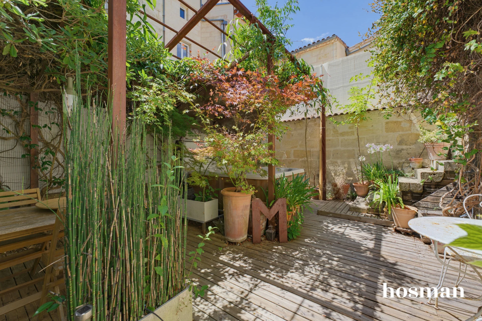 Maison de 98.0 m² à Bordeaux