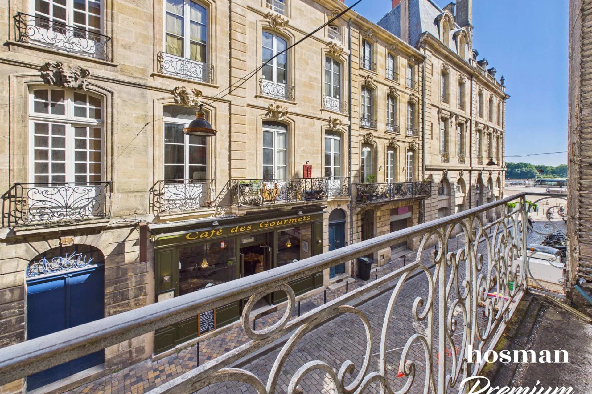 Hôtel particulier de 285.0 m² à Bordeaux