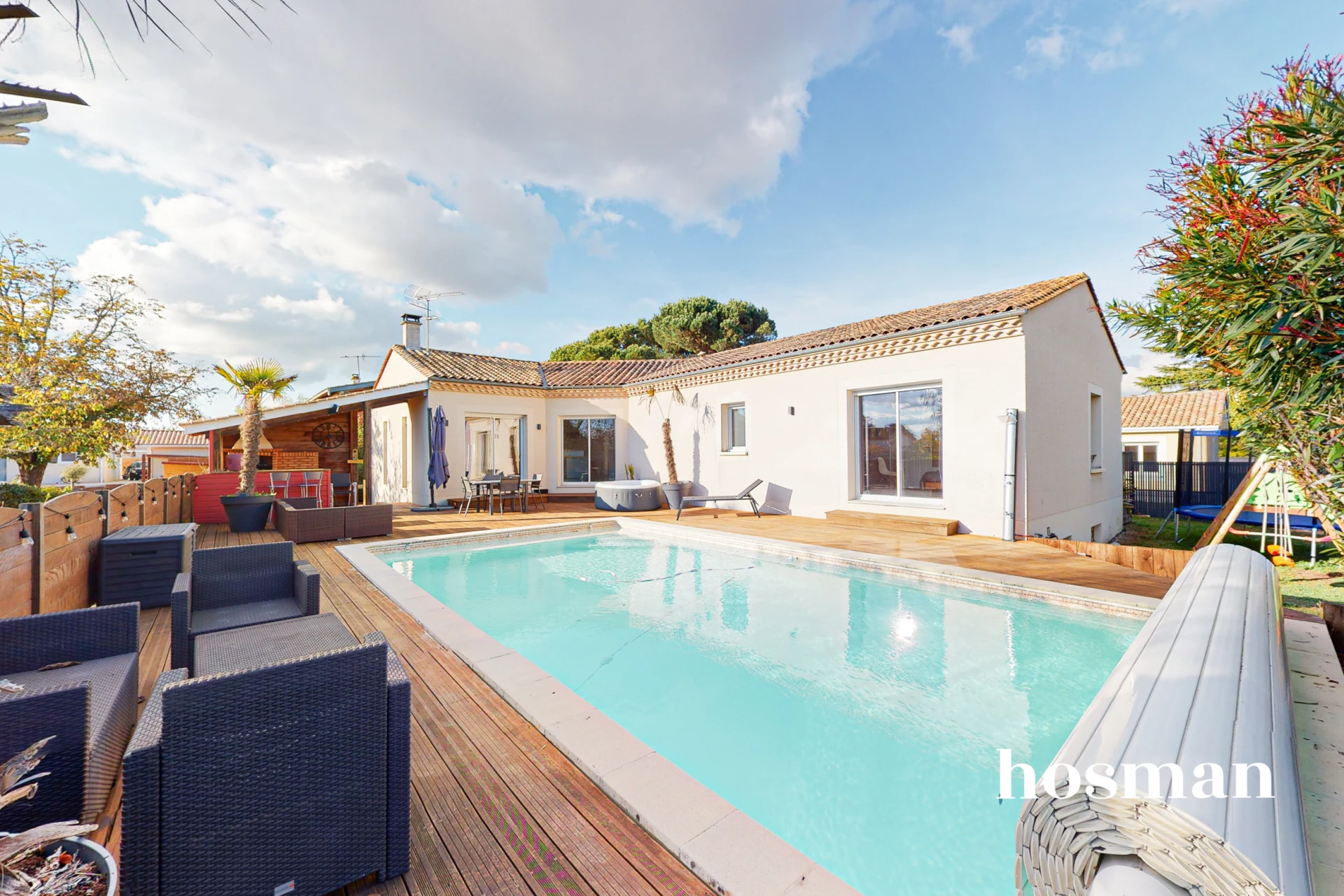 Maison de 300.0 m² à Villenave-d'Ornon