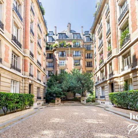 Appartement de 217.0 m² à Paris