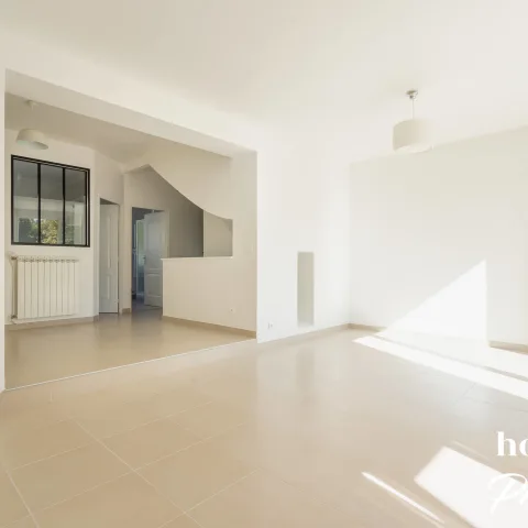 Maison de 161.43 m² à Suresnes