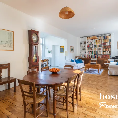 Maison de 201.5 m² à Sèvres