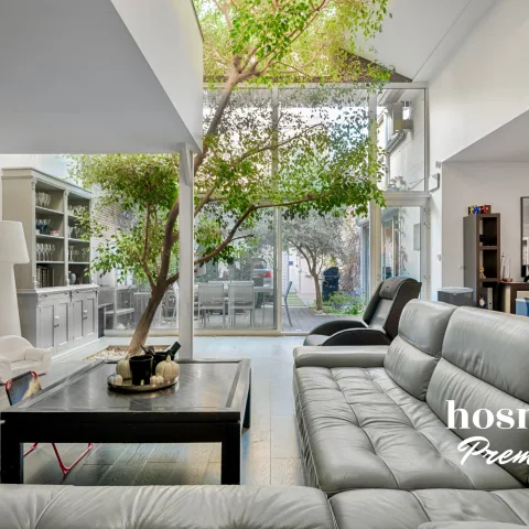 Maison de 221.0 m² à Malakoff