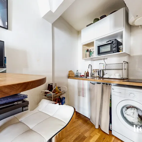 Appartement de 18.0 m² à Paris