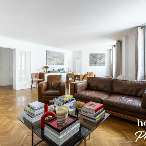Appartement de 157.3 m² à Paris