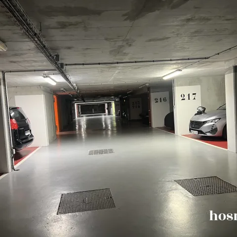 Parking de 15.0 m² à Issy-Les-Moulineaux