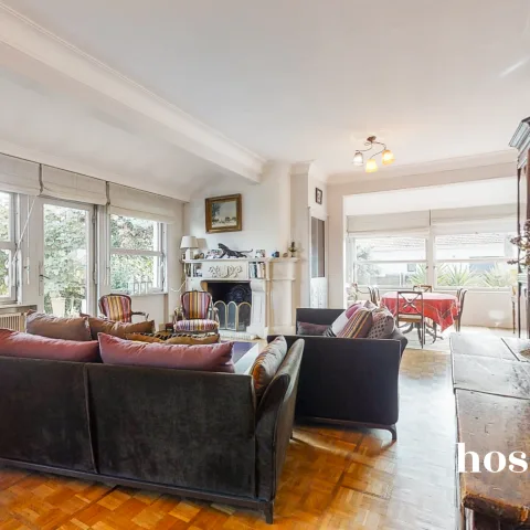 Maison de 207.0 m² à Cenon